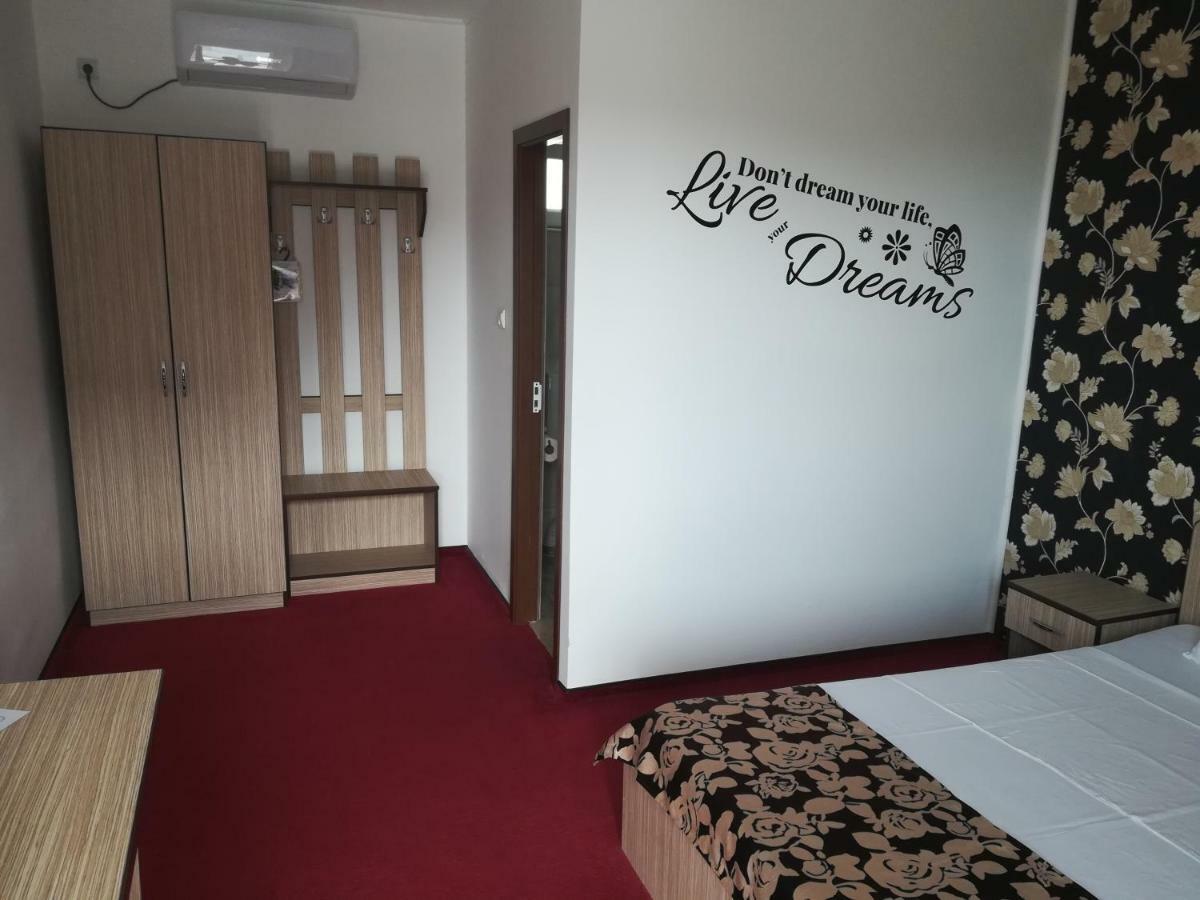 Casa Gogu Hotel นาโวดาริ ภายนอก รูปภาพ
